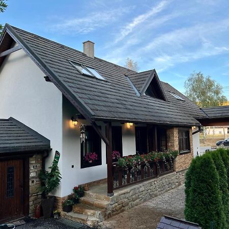 Chalupa Matejko Liptovský Mikuláš Exteriör bild
