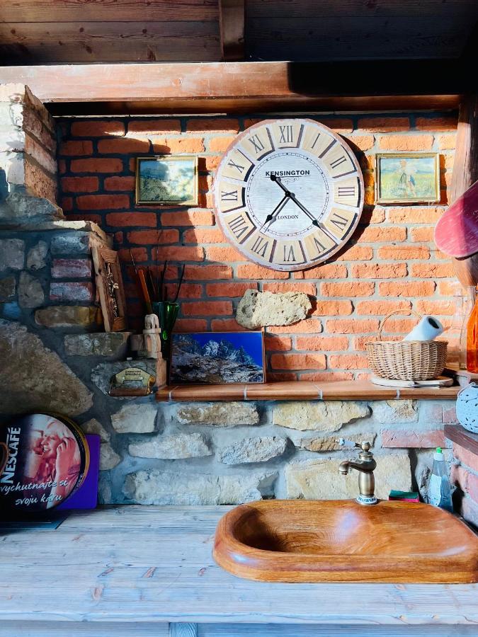 Chalupa Matejko Liptovský Mikuláš Exteriör bild