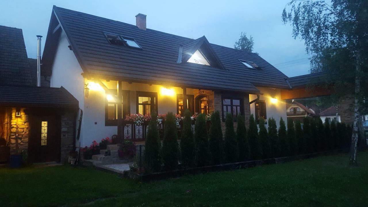 Chalupa Matejko Liptovský Mikuláš Exteriör bild